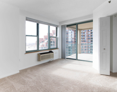 155 Washington Street - Photo Thumbnail 24
