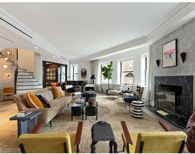 260 W Broadway - Photo Thumbnail 3