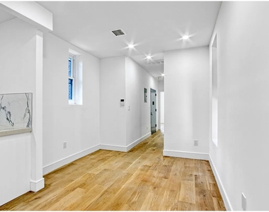 59 Arlington Ave - Photo Thumbnail 11