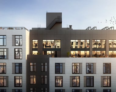 East 161st Street - Photo Thumbnail 6