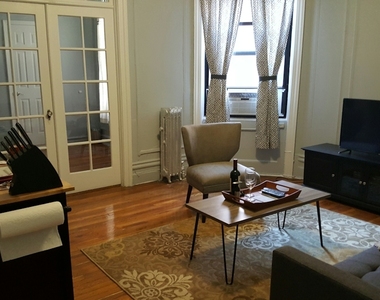 Tiemann Place - Photo Thumbnail 4
