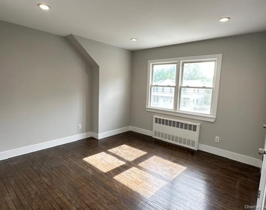 68 Inwood Road - Photo Thumbnail 6