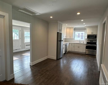 68 Inwood Road - Photo Thumbnail 2