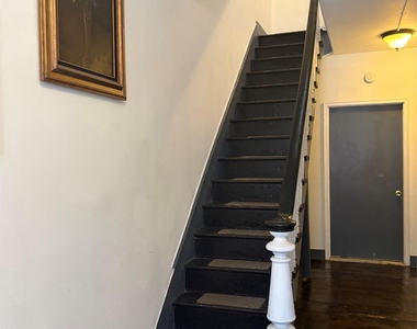 500 Main St - Photo Thumbnail 9