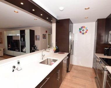 360 Shore Road - Photo Thumbnail 5