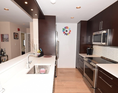360 Shore Road - Photo Thumbnail 12
