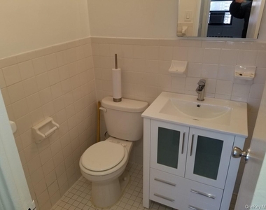 61-35 98th Street - Photo Thumbnail 8