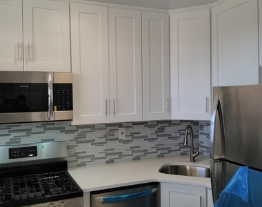 61-35 98th Street - Photo Thumbnail 4