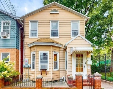 44-32 64 Street - Photo Thumbnail 11