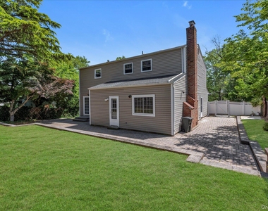 217 Bellerose Avenue - Photo Thumbnail 21