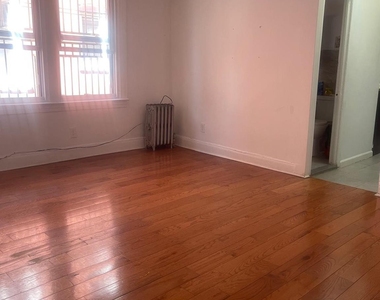 17747 106th Avenue - Photo Thumbnail 5