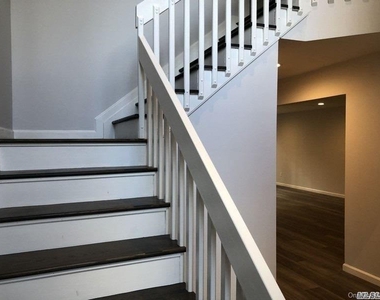 48 Wimbledon Drive - Photo Thumbnail 11