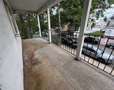 21707 134th Road - Photo Thumbnail 5