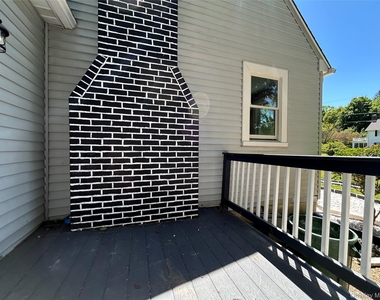 32 Reimer Avenue - Photo Thumbnail 13