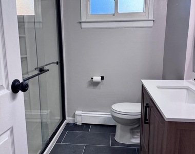 12 Terrace View Road - Photo Thumbnail 5