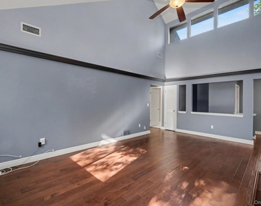 212 Old Farm Lane - Photo Thumbnail 1