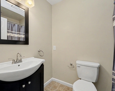 212 Old Farm Lane - Photo Thumbnail 22