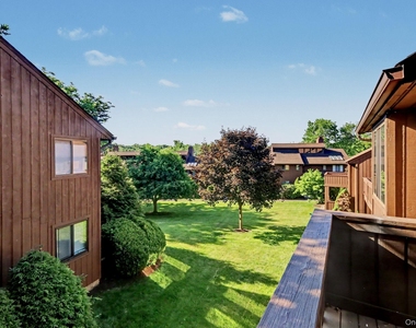 212 Old Farm Lane - Photo Thumbnail 25