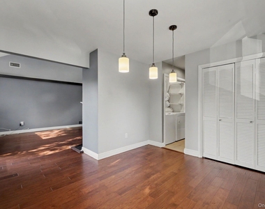 212 Old Farm Lane - Photo Thumbnail 11