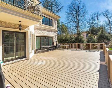 26 Spring Lane - Photo Thumbnail 9