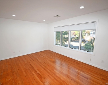 24 Warwick Road - Photo Thumbnail 26