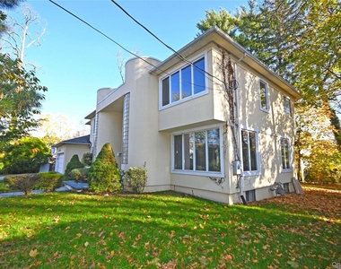 24 Warwick Road - Photo Thumbnail 35