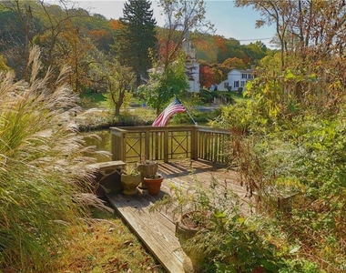 351 Piermont Avenue - Photo Thumbnail 6