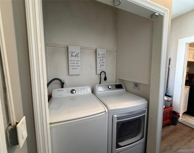 750 Broadway - Photo Thumbnail 6
