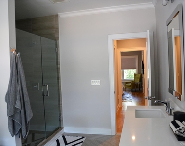 78 Orchard Avenue - Photo Thumbnail 17