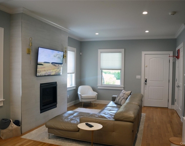 78 Orchard Avenue - Photo Thumbnail 2