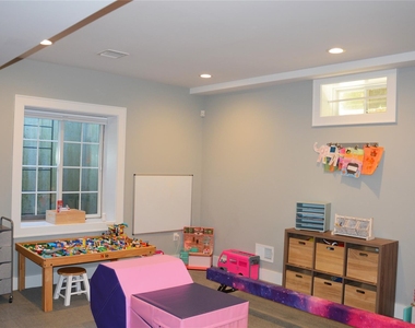 78 Orchard Avenue - Photo Thumbnail 25