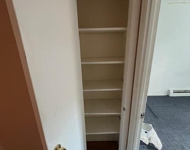 9730 91st Street - Photo Thumbnail 10