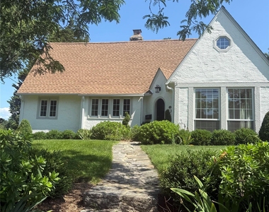 319 Oakland Beach Avenue - Photo Thumbnail 21