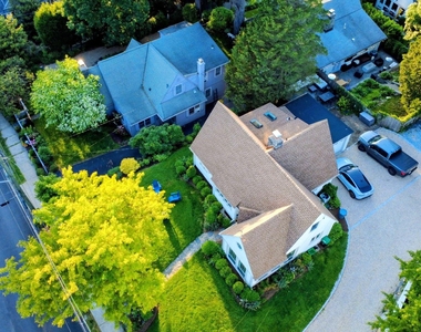 319 Oakland Beach Avenue - Photo Thumbnail 22