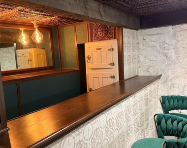 319 Oakland Beach Avenue - Photo Thumbnail 30