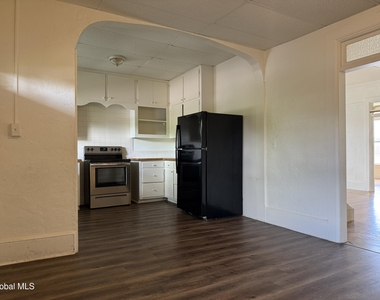 60-62 Lawrence Street - Photo Thumbnail 3