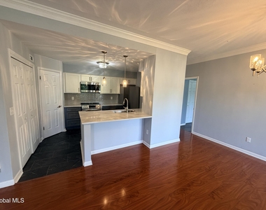 413 Diamond Rock Circle - Photo Thumbnail 36