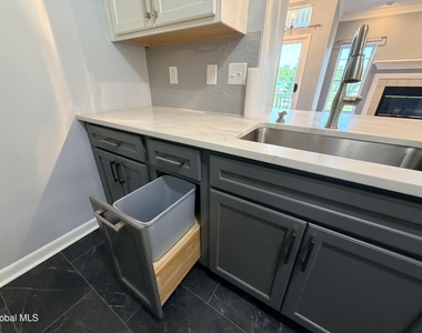413 Diamond Rock Circle - Photo Thumbnail 13