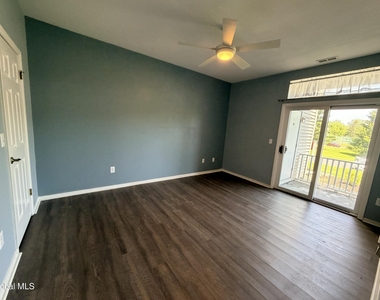 413 Diamond Rock Circle - Photo Thumbnail 18