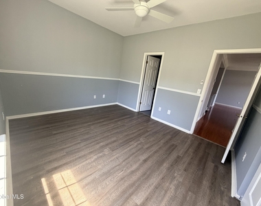 413 Diamond Rock Circle - Photo Thumbnail 28