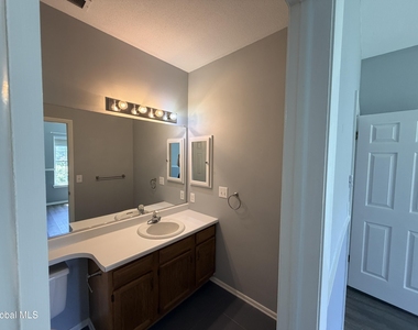 413 Diamond Rock Circle - Photo Thumbnail 31