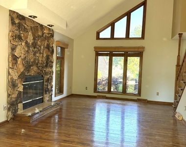 2810 Consaul Road - Photo Thumbnail 7