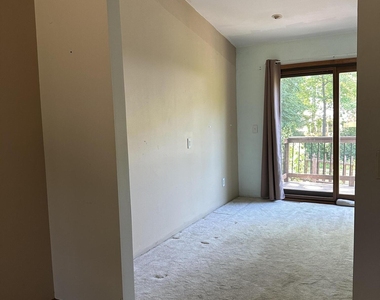 2810 Consaul Road - Photo Thumbnail 12
