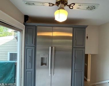 8 Julie Drive - Photo Thumbnail 10