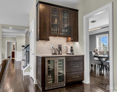 9 Jaimeson Way - Photo Thumbnail 10