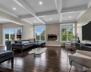 9 Jaimeson Way - Photo Thumbnail 11