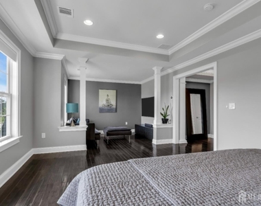 9 Jaimeson Way - Photo Thumbnail 17