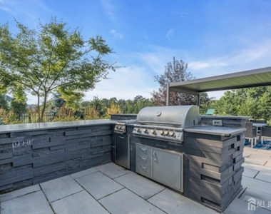 9 Jaimeson Way - Photo Thumbnail 36