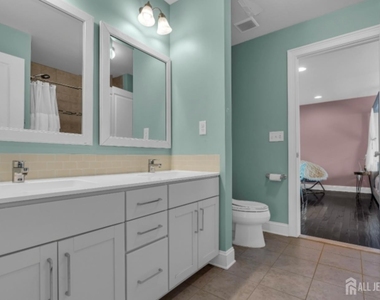 9 Jaimeson Way - Photo Thumbnail 26