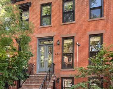 202 Bergen Street - Photo Thumbnail 13